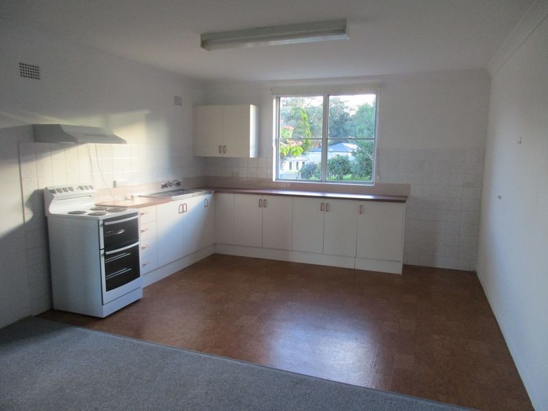 2/64 Clyde St, Mollymook NSW 2539