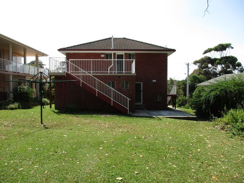 2/14 Wallace St, Mollymook NSW 2539