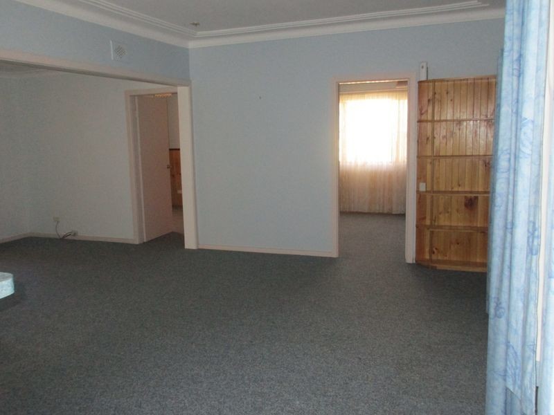 78 Princes Highway, Lake Tabourie NSW 2539