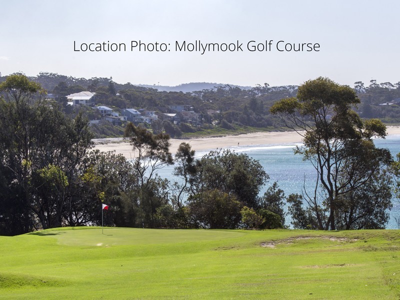 8 Boag Street, Mollymook NSW 2539