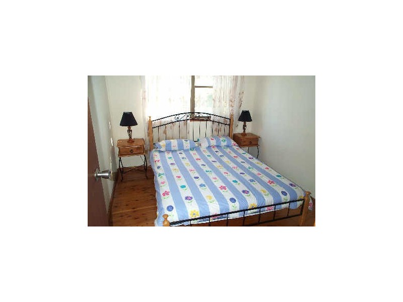 10 Parkinson St, Narrawallee NSW 2539