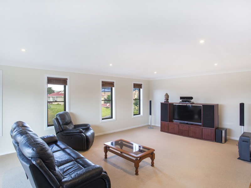 2 Forest Oak Avenue, Ulladulla NSW 2539