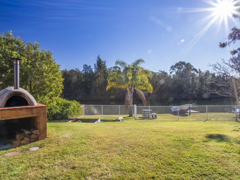 77 Lake Conjola Entrance Road, Lake Conjola NSW 2539