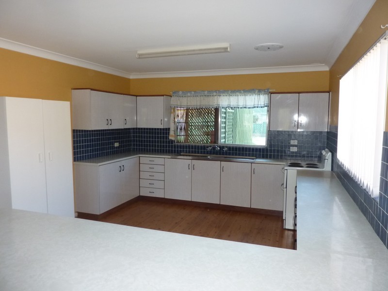 5 Dolphin St, Ulladulla NSW 2539