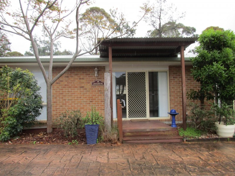 6A Woodglen Crescent, Mollymook NSW 2539