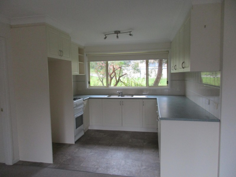 6A Woodglen Crescent, Mollymook NSW 2539