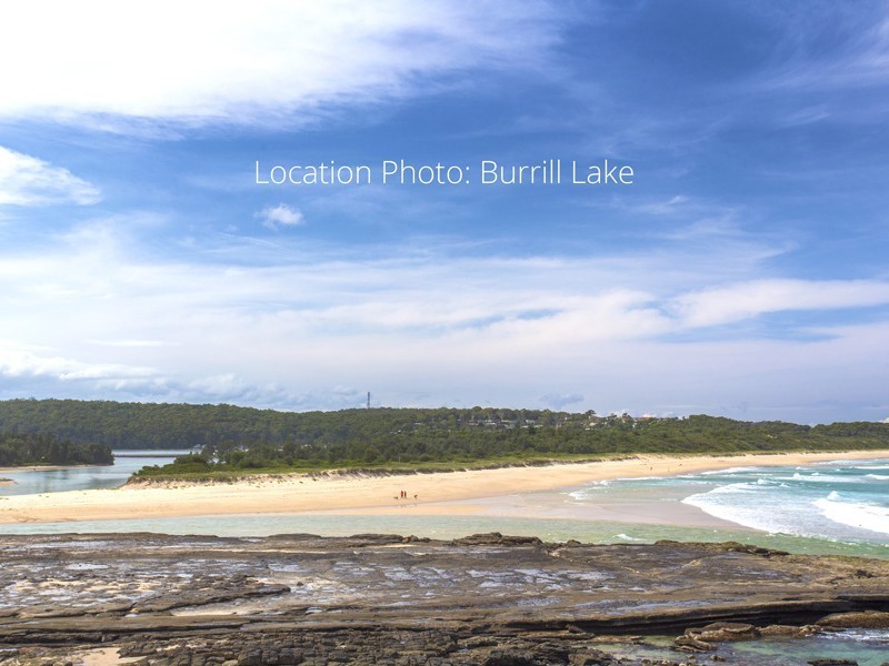 33 Seaside Parade, Dolphin Point NSW 2539