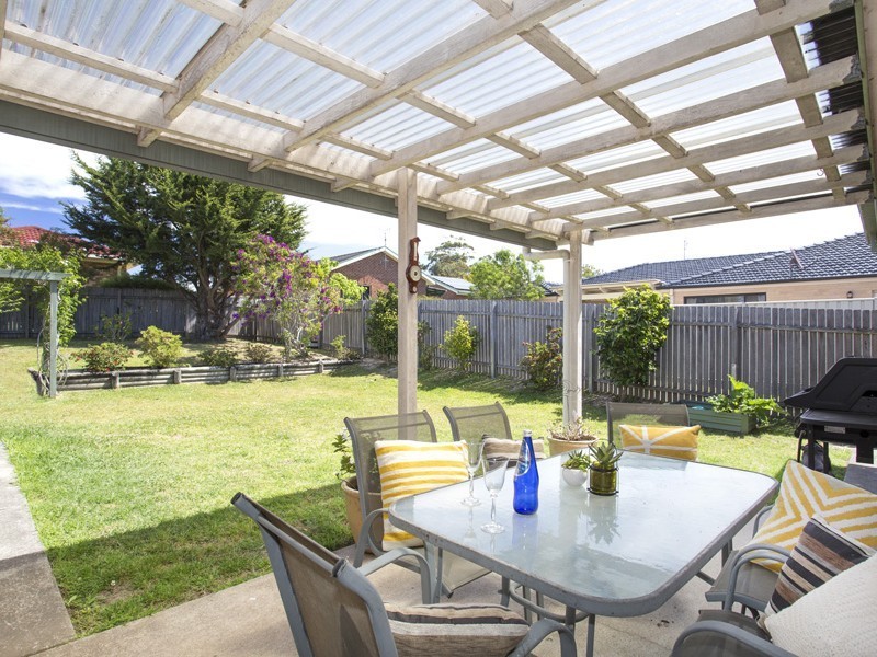 16 Golden Wattle Drive, Ulladulla NSW 2539