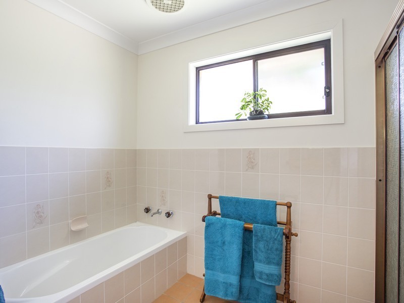 16 Golden Wattle Drive, Ulladulla NSW 2539