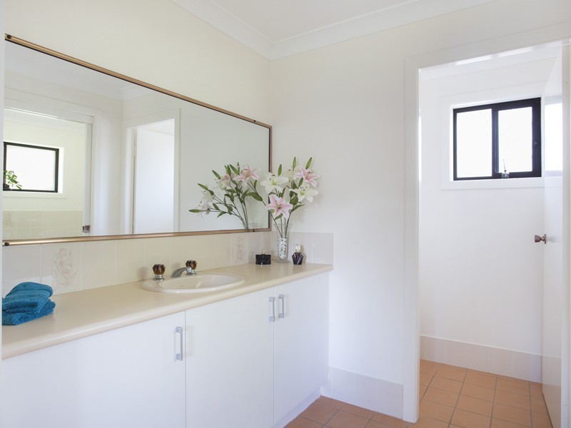 16 Golden Wattle Drive, Ulladulla NSW 2539