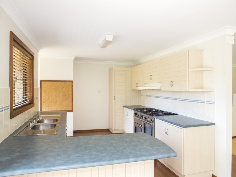6 Simmons Drive, Ulladulla NSW 2539