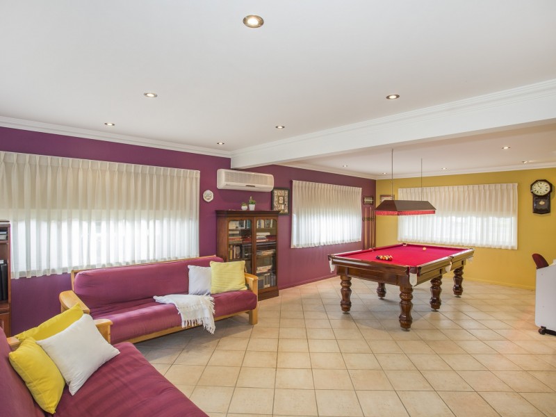 15 Carroll Avenue, Lake Conjola NSW 2539