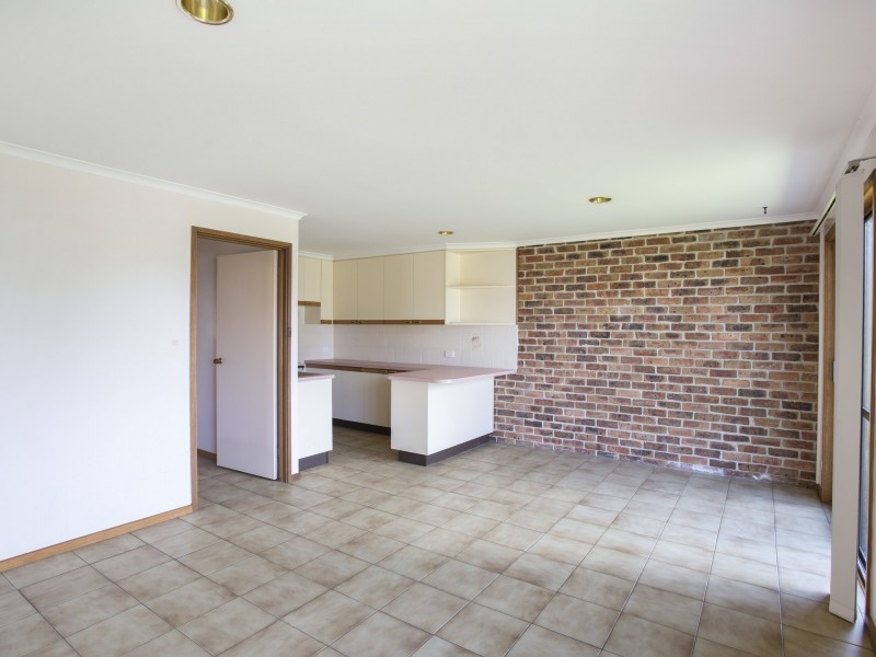 47 Clissold Street, Mollymook NSW 2539