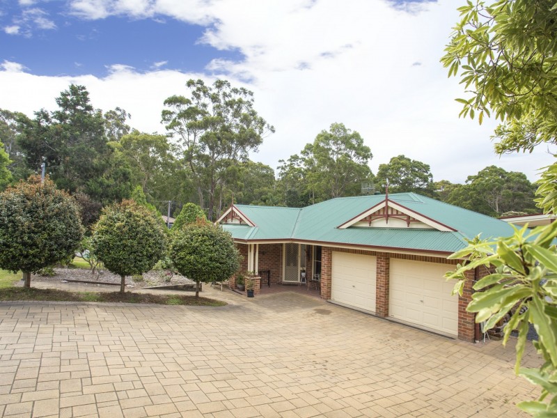 14 Wyoming Avenue, Burrill Lake NSW 2539