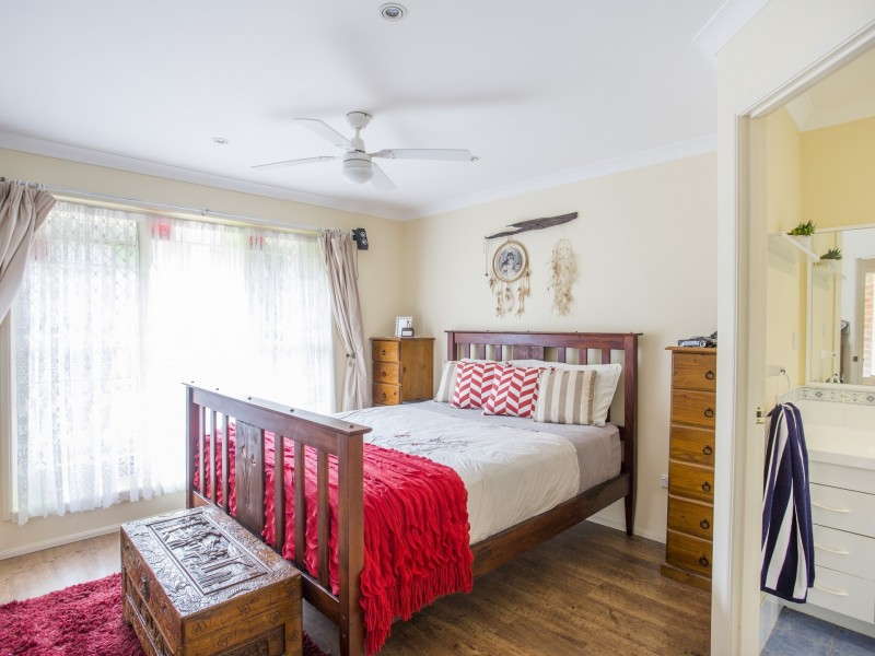 14 Wyoming Avenue, Burrill Lake NSW 2539