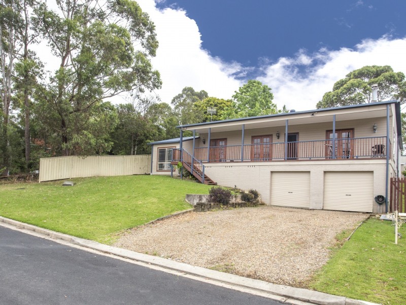 75 Lyra Drive, Lake Tabourie NSW 2539