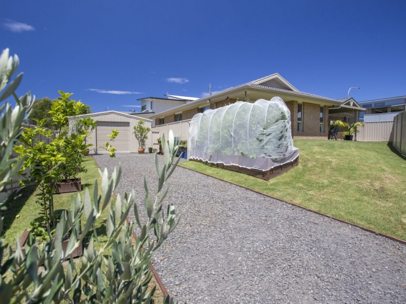 1 Fan Palm Court, Ulladulla NSW 2539