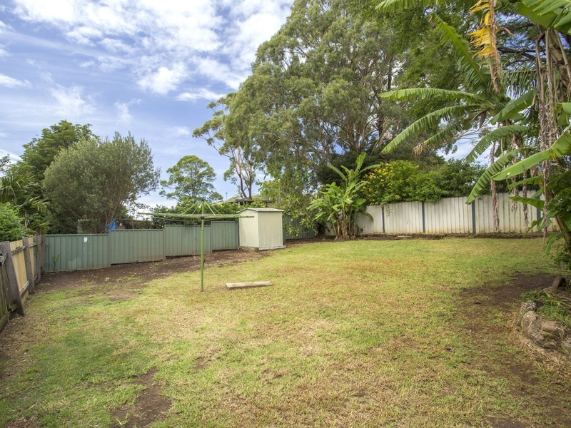18 Ilett Street, Mollymook NSW 2539