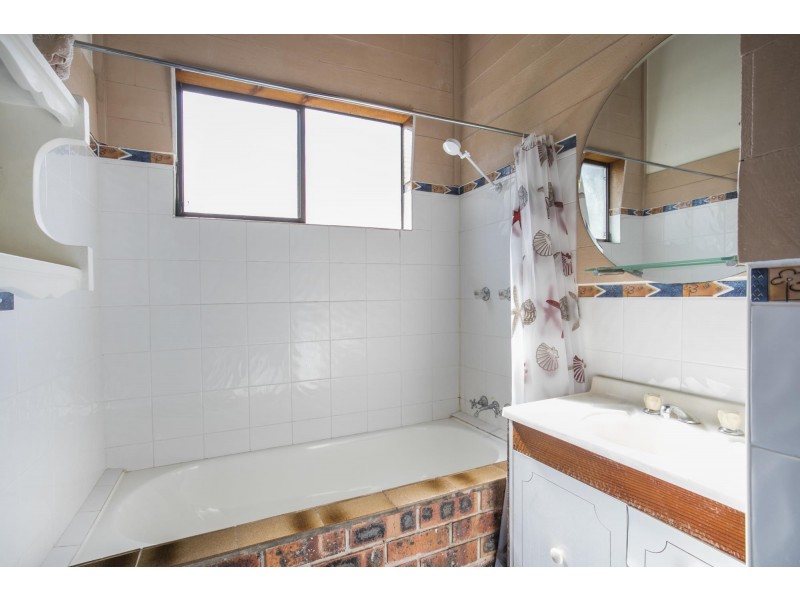 77 Kings Point Drive, Kings Point NSW 2539