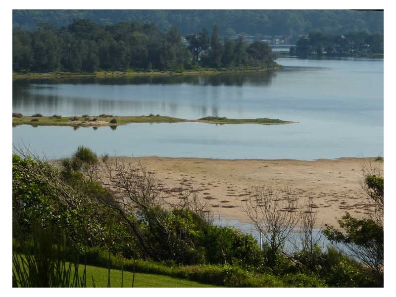 25 Seaside Parade, Dolphin Point NSW 2539