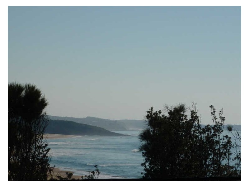 25 Seaside Parade, Dolphin Point NSW 2539