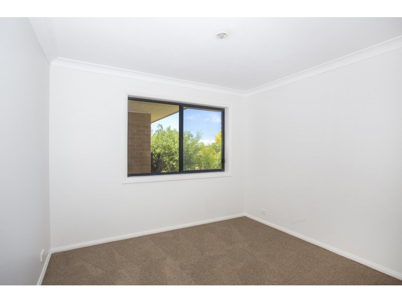 42 Royal Mantle Drive, Ulladulla NSW 2539
