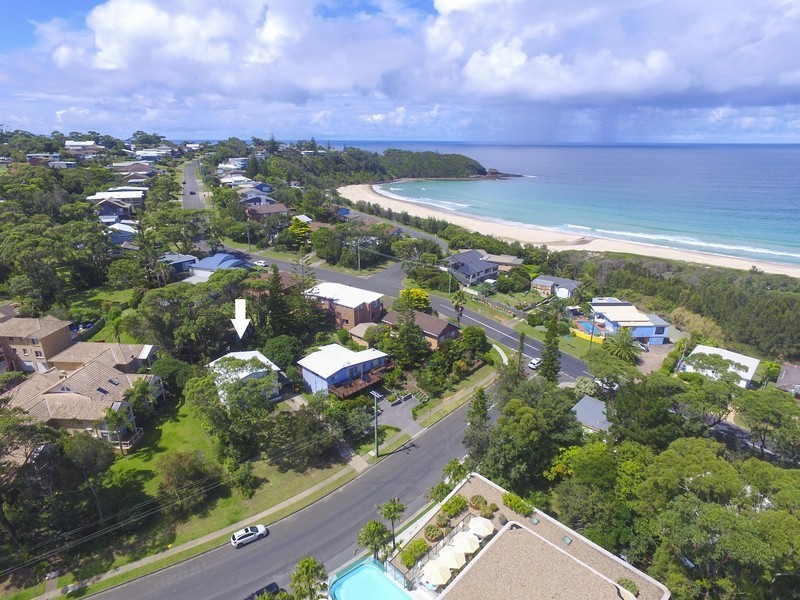 86 Tallwood Avenue, Mollymook NSW 2539