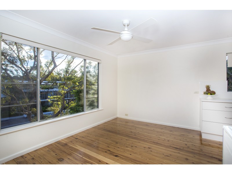 86 Tallwood Avenue, Mollymook NSW 2539