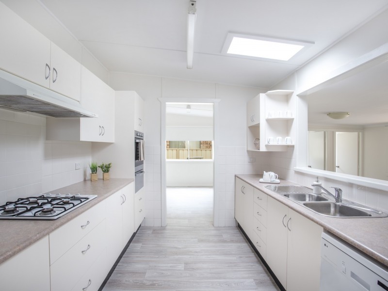 21 McDonald Parade, Burrill Lake NSW 2539