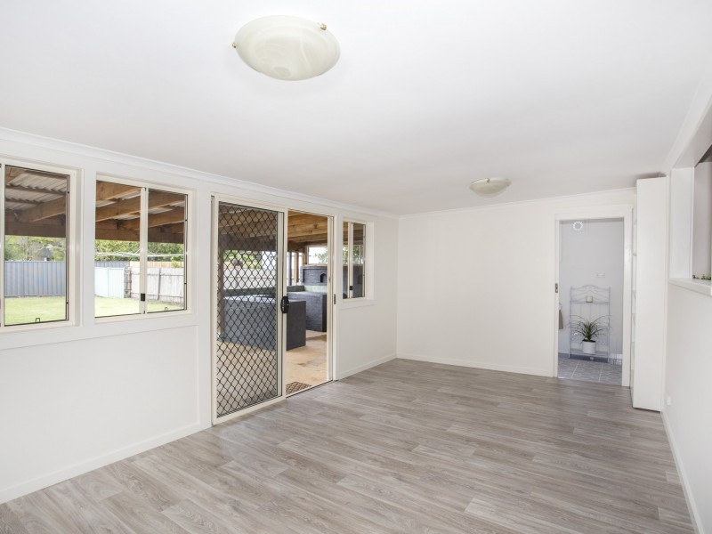 21 McDonald Parade, Burrill Lake NSW 2539