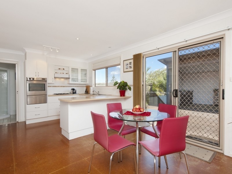 25 Martin Avenue, Ulladulla NSW 2539