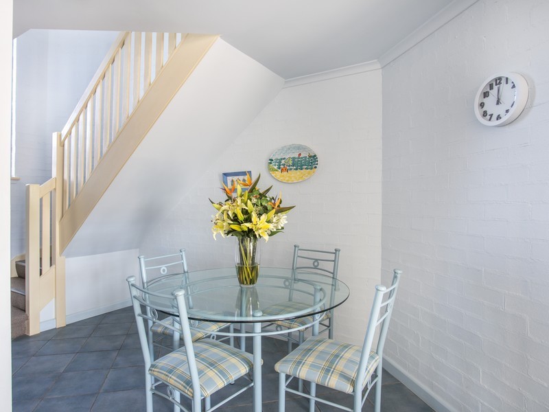 1/62 Ocean Street, Mollymook NSW 2539