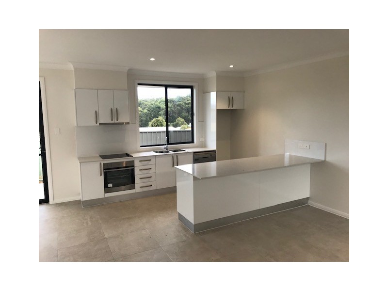 6 Cooyoyo Close, Ulladulla NSW 2539