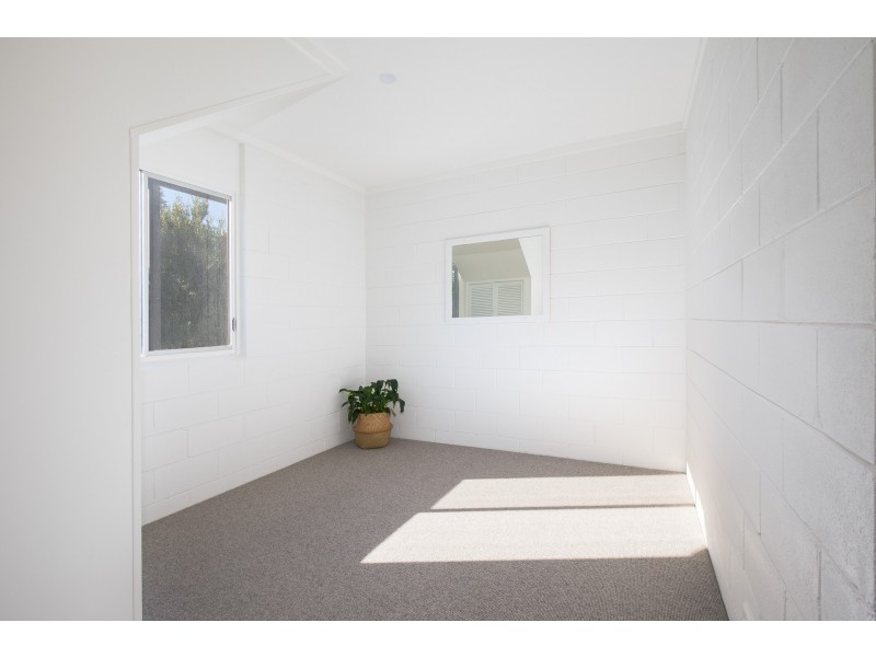 7 Driver Avenue, Mollymook NSW 2539