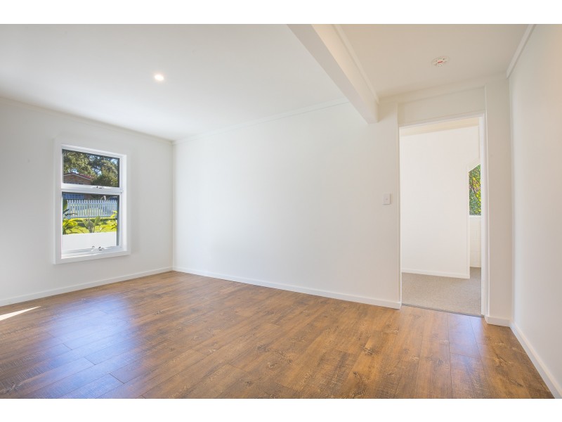 7 Driver Avenue, Mollymook NSW 2539