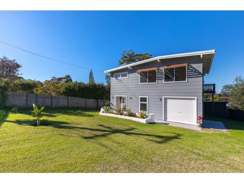 7 Driver Avenue, Mollymook NSW 2539