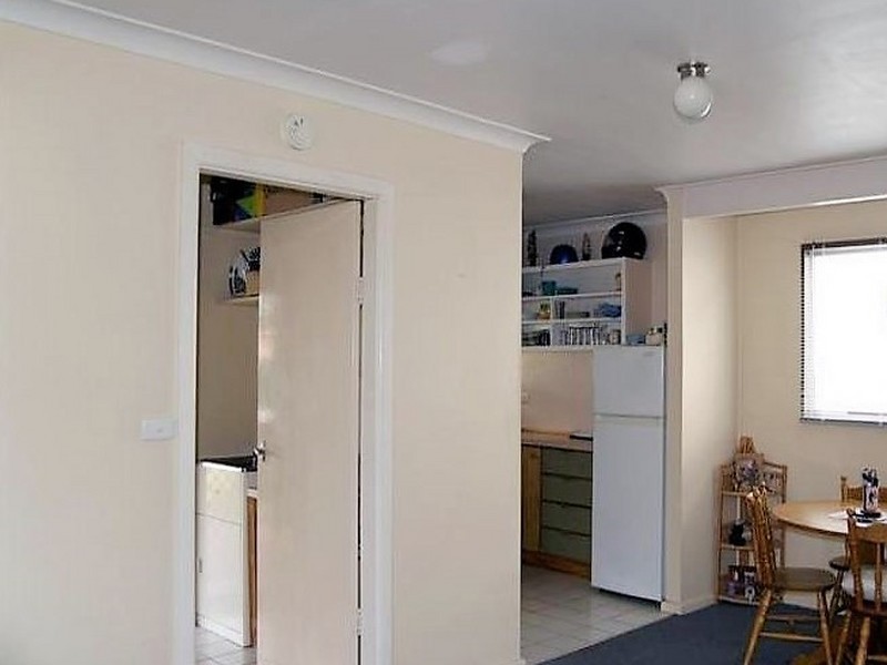 4 Bangalow Street, Narrawallee NSW 2539