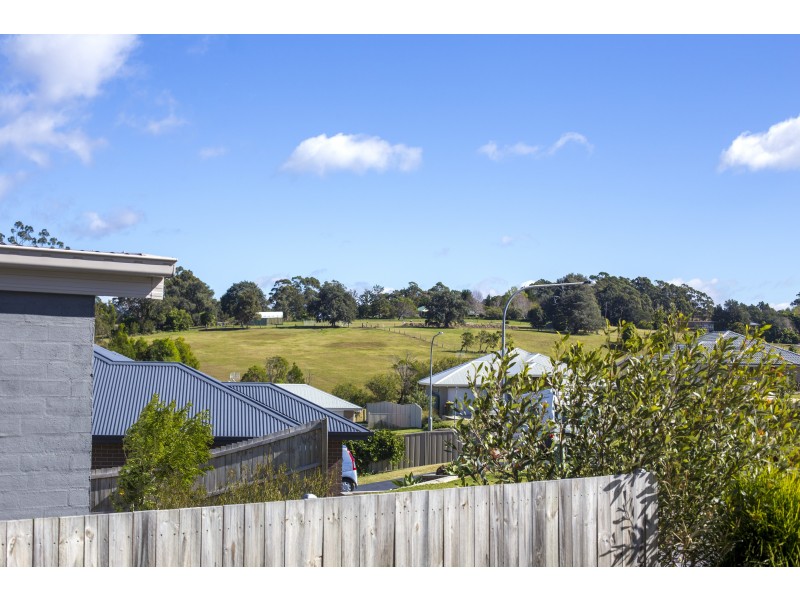 1/8 Wilga Place, Ulladulla NSW 2539