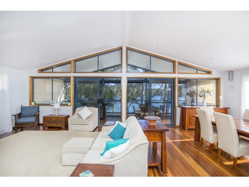 34 Kings Point Drive, Kings Point NSW 2539