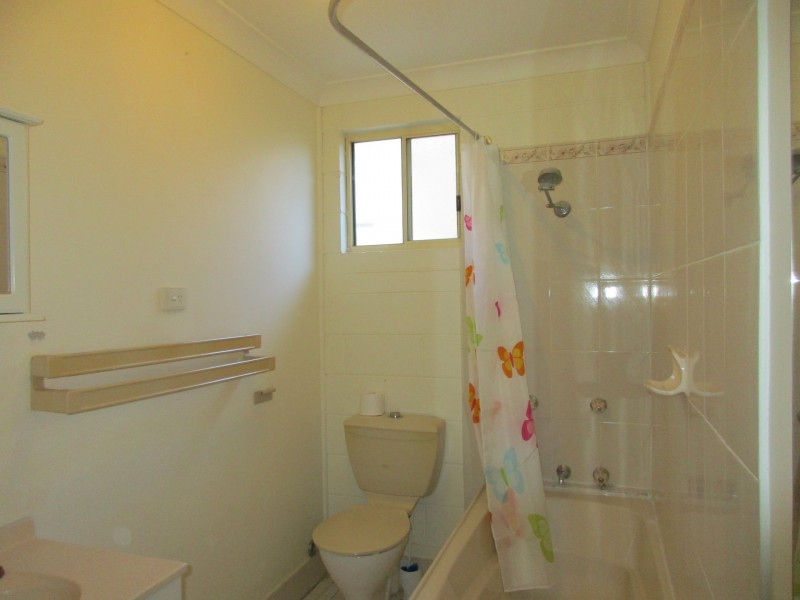 2/5 Gemini Way, Narrawallee NSW 2539