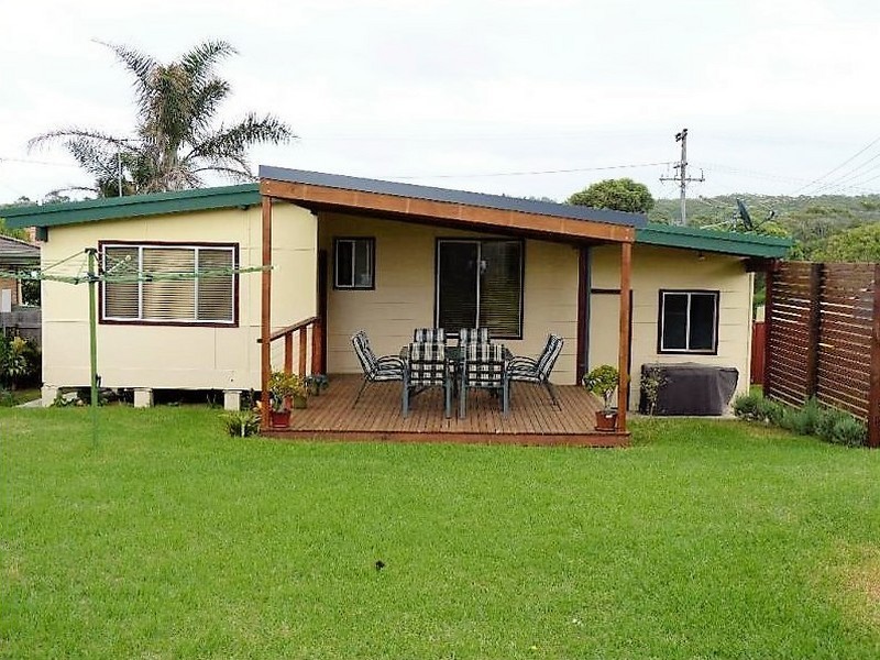 24 South Pacific Crescent, Ulladulla NSW 2539