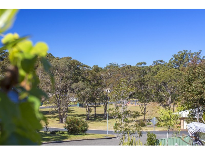 5 Gemini Way, Narrawallee NSW 2539