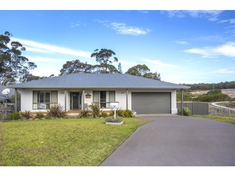 17 Bada Crescent, Burrill Lake NSW 2539