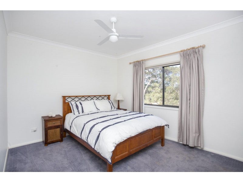 17 Bada Crescent, Burrill Lake NSW 2539