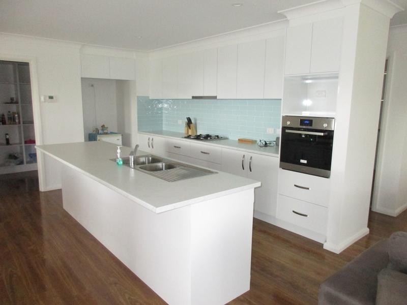26 Scorpio Grove, Narrawallee NSW 2539
