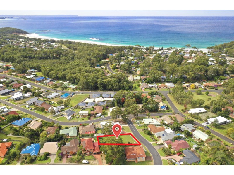 6 Seawinds Parade, Narrawallee NSW 2539