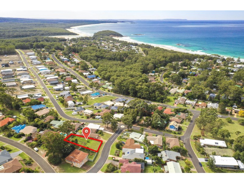 6 Seawinds Parade, Narrawallee NSW 2539