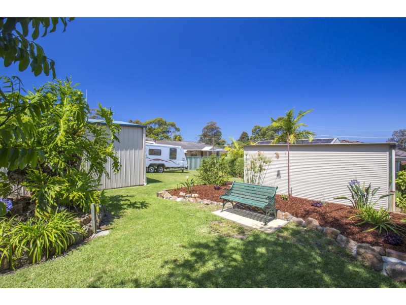 10 Driver Avenue, Mollymook NSW 2539