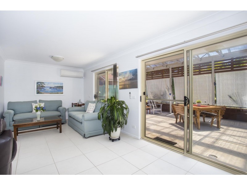 10 Driver Avenue, Mollymook NSW 2539