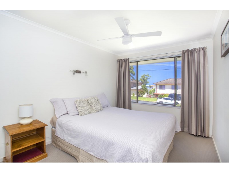 10 Driver Avenue, Mollymook NSW 2539
